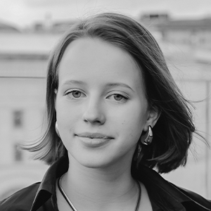 Софья Татарова